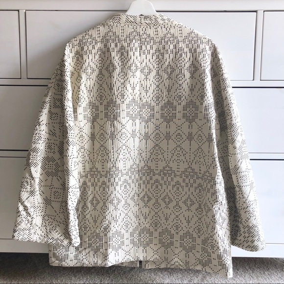 NEW Ecru ZARA BOMBER STYLE Printed COAT - Picture 4 of 8